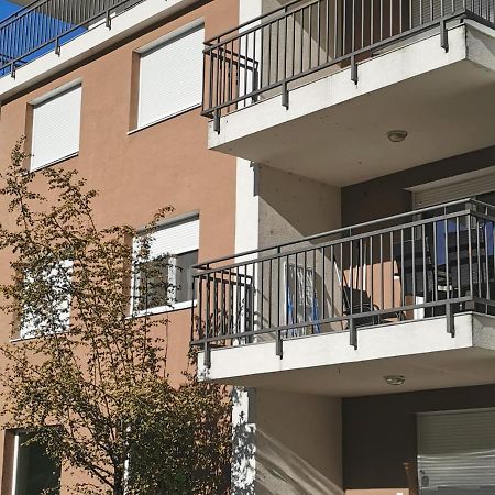 シオーフォクVivi Wellness Apartmanアパートメント エクステリア 写真